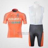 2011 Fietskleding Euskalte Oranje Korte Mouwen en Koersbroek